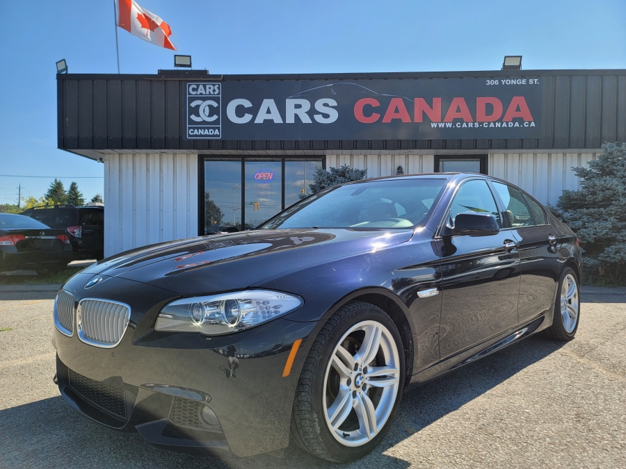 2011 BMW 5 Series 550i Sedan RWD