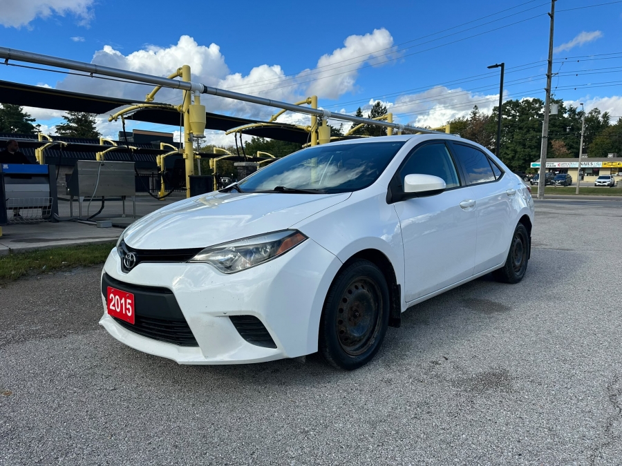 White 2015 Toyota Corolla Sedan  Manual