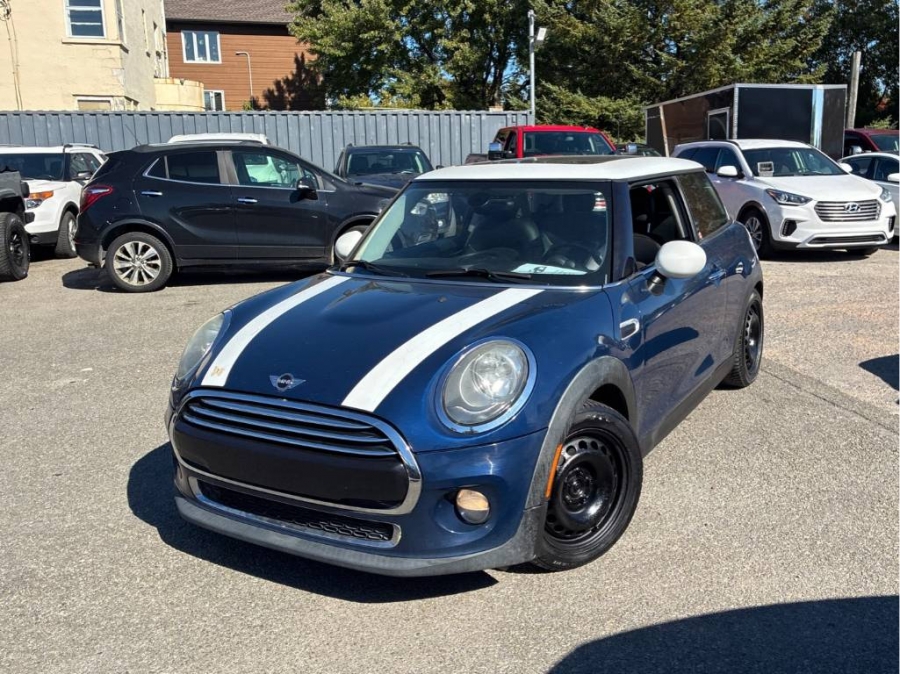 Blue 2016 MINI Cooper Hatchback Front-Wheel Drive Manual