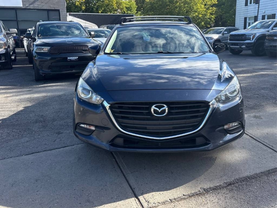 2017 MAZDA MAZDA3 * LOW KM * MANUAL TRANSMISSION Sport