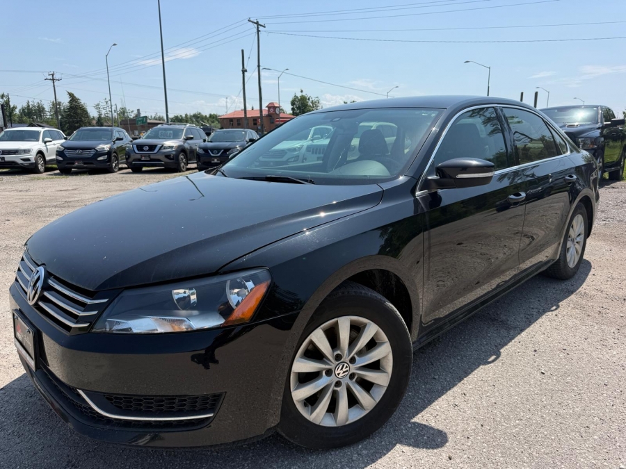 Black 2015 Volkswagen Passat Sedan Front-Wheel Drive Automatic
