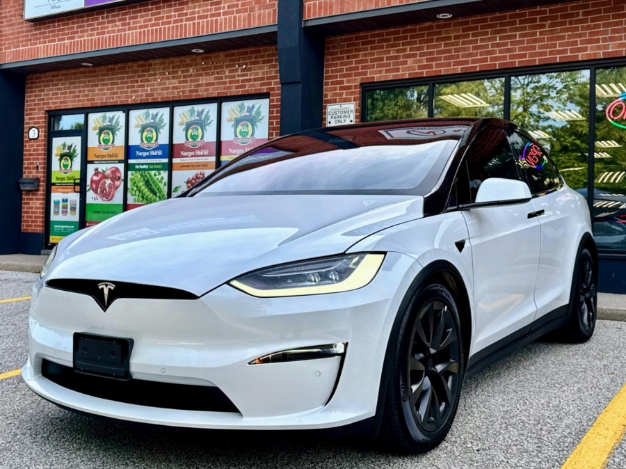 White 2023 Tesla Model X Sedan All-Wheel Drive Automatic
