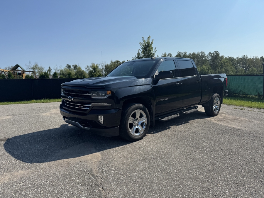 2018 Chevrolet Silverado 1500 LTZ Crew Cab 4WD