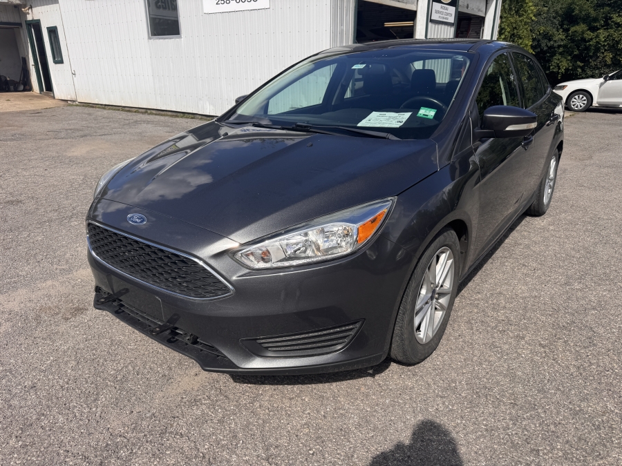 Gray 2016 Ford Focus Sedan Front-Wheel Drive Automatic