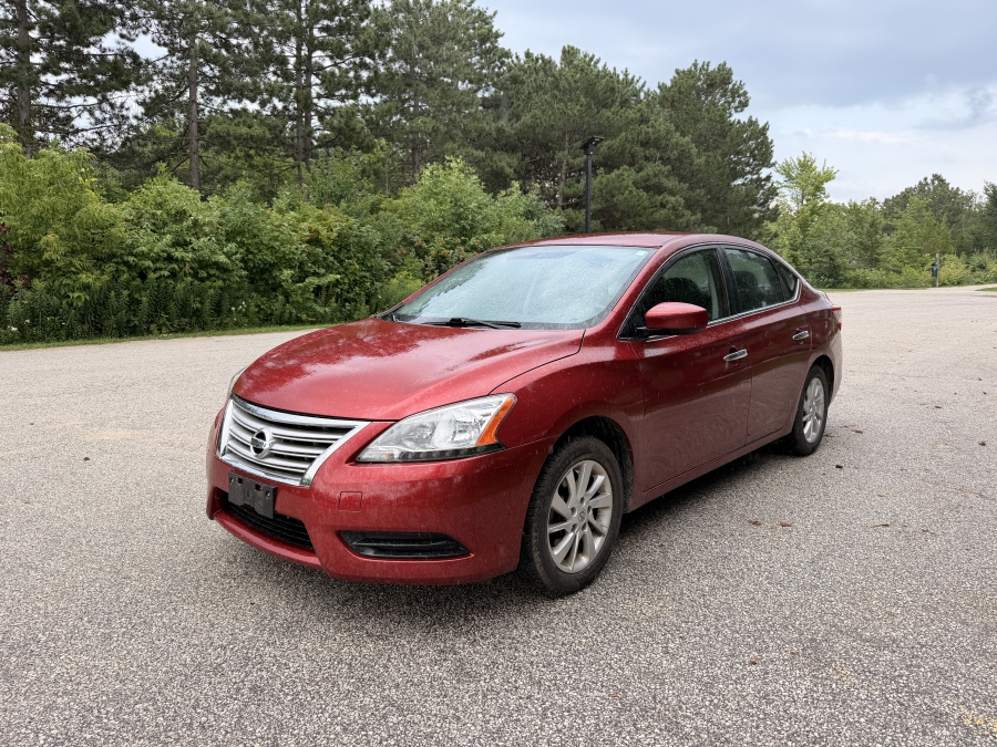 Red 2015 Nissan Sentra Sedan Front-Wheel Drive Automatic