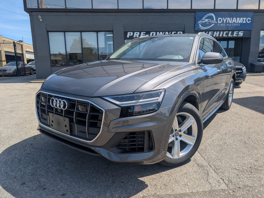 Gray 2019 Audi Q8 quattro Progressiv 55 TFSI SUV / Crossover Automatic
