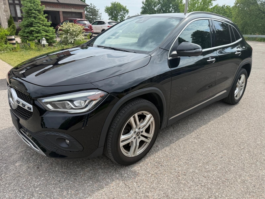 Black 2022 Mercedes-Benz GLA 250 4MATIC SUV / Crossover All-Wheel Drive Automatic