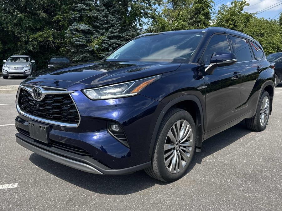 Blue 2022 Toyota Highlander SUV / Crossover All-Wheel Drive Automatic