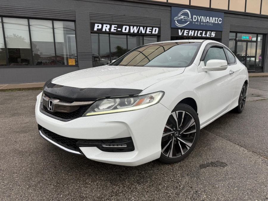 White 2017 Honda Accord Coupe Coupe Front-Wheel Drive 7-Speed CVT