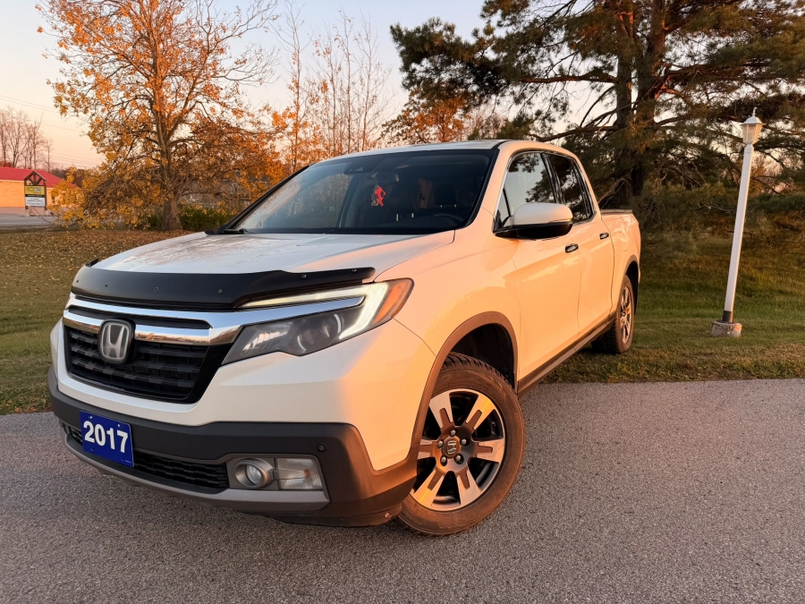 White 2017 Honda Ridgeline Pickup Truck All-Wheel Drive Automatic